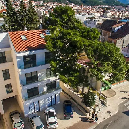 Mt City Apartments Makarska Exterior photo