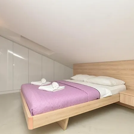 Mt City Apartments Makarska Exterior photo