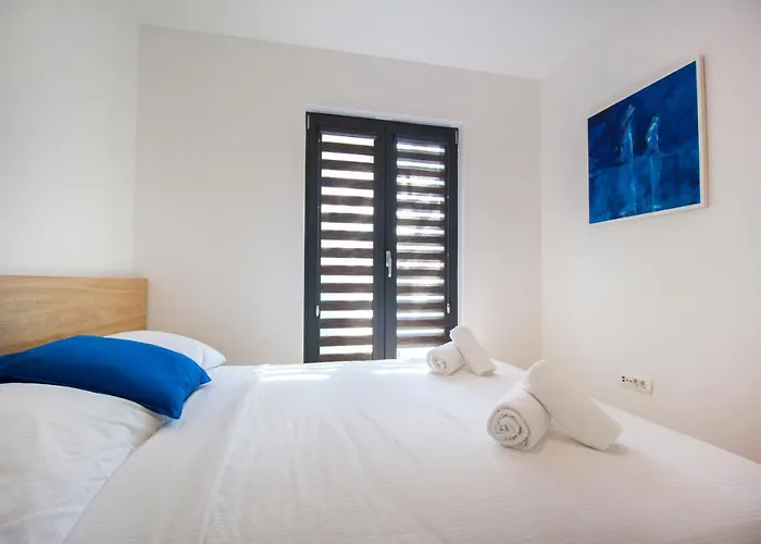 Mt City Apartments